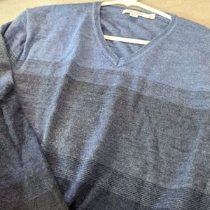 Men's Calvin Klein Sweater L